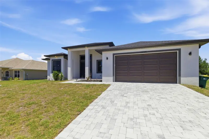 15725 AUTRY CIRCLE, PORT CHARLOTTE, photo 4 of 53