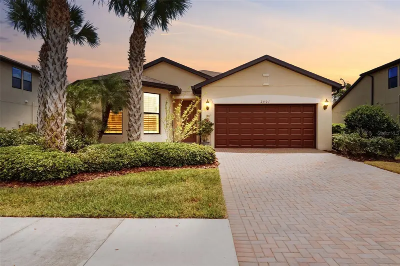 2501 SHERMAN OAK DRIVE, NORTH PORT