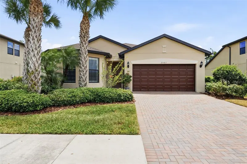 2501 SHERMAN OAK DRIVE, NORTH PORT, photo 3 of 38