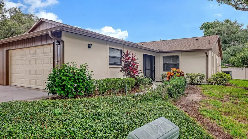 4633 OAK HILL DRIVE #13, SARASOTA