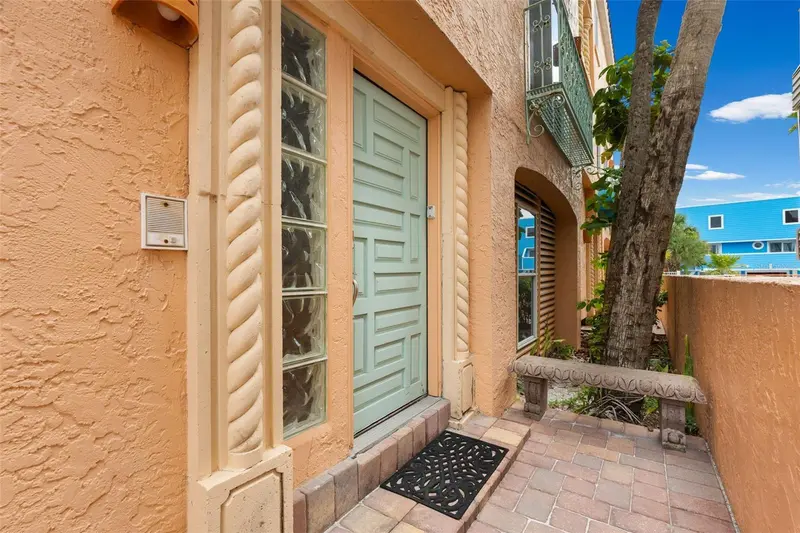 306 BEACH ROAD #306, SARASOTA, photo 2 of 35