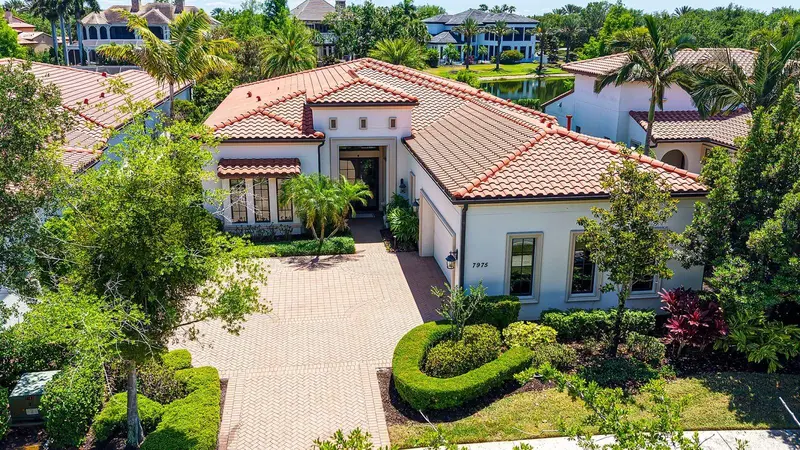 7975 MATERA COURT, LAKEWOOD RANCH