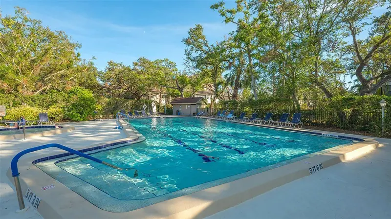 Thumbnail 37