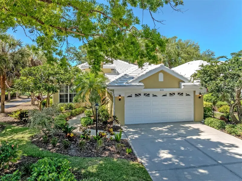 535 FALLBROOK DRIVE, VENICE