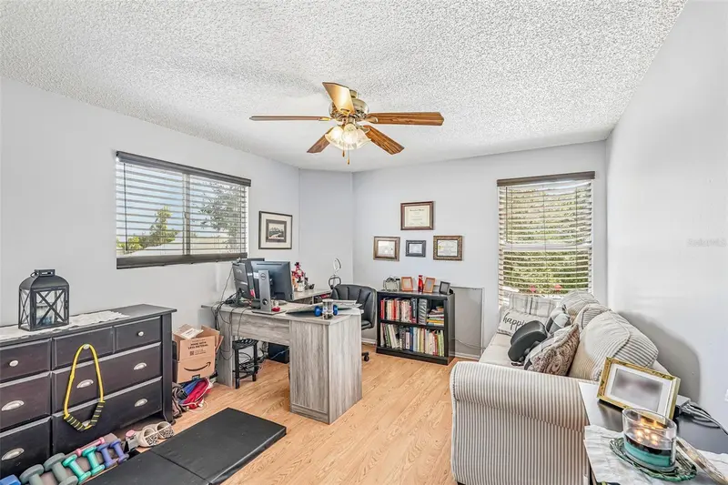 Thumbnail 30