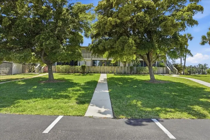 6500 FLOTILLA DRIVE #212, HOLMES BEACH, photo 4 of 55