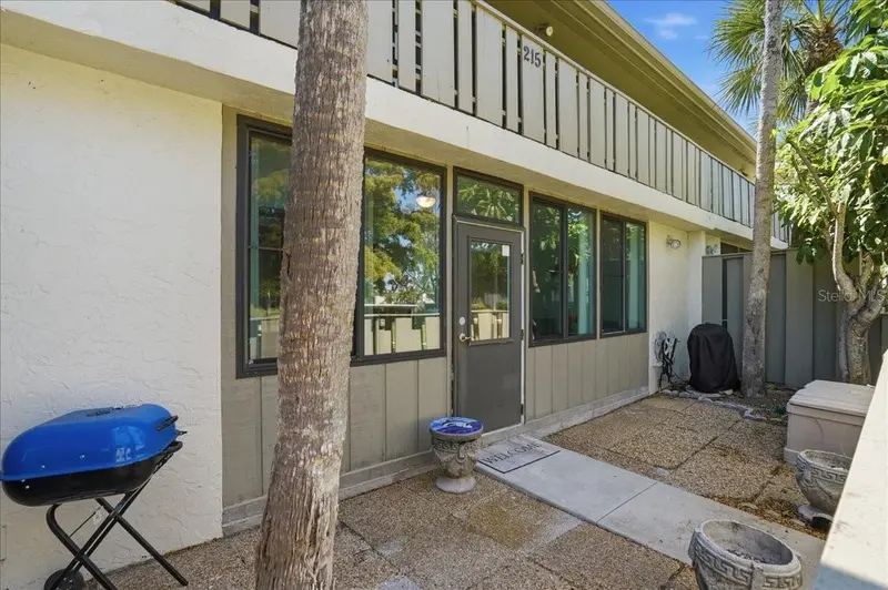 6500 FLOTILLA DRIVE #212, HOLMES BEACH, photo 5 of 55