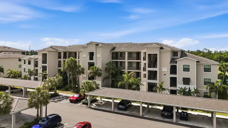 18008 GAWTHROP DRIVE #401, BRADENTON