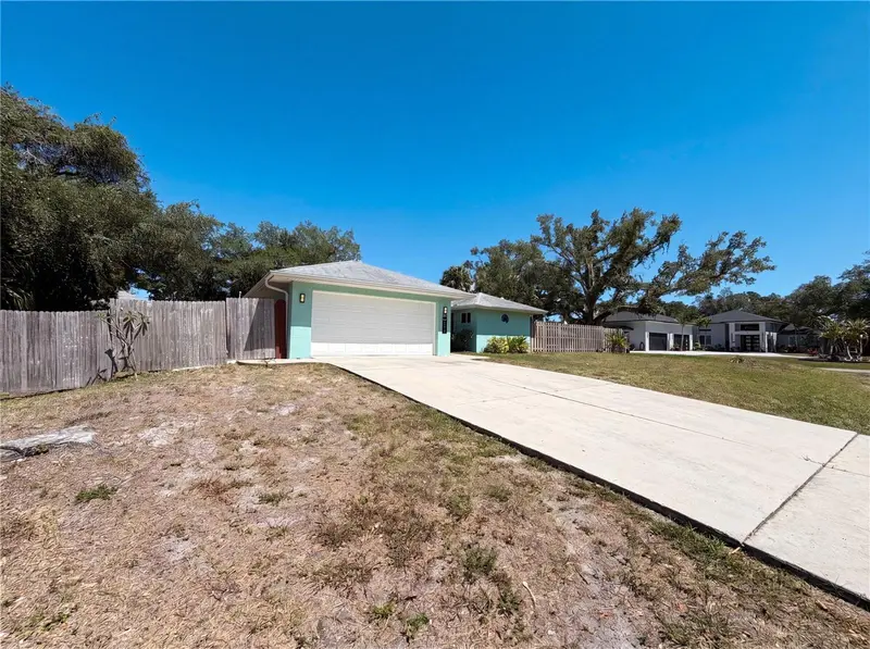212 WASHINGTON AVENUE, OSPREY, photo 3 of 34