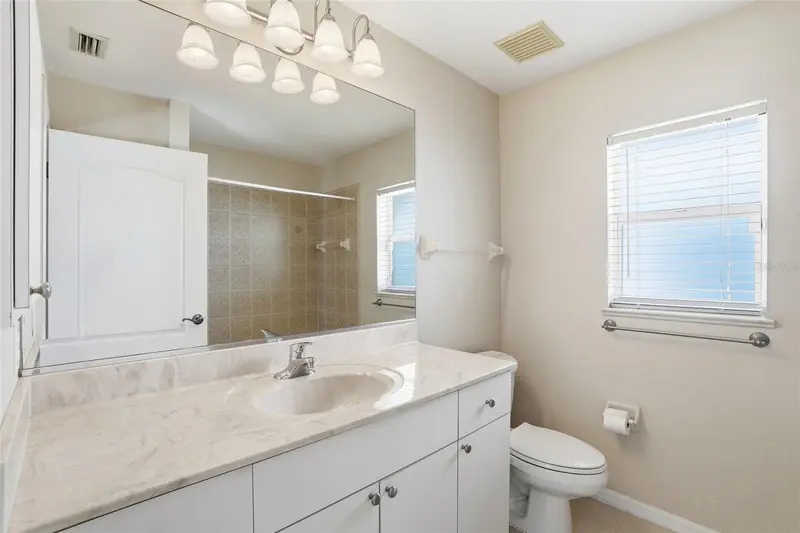 Thumbnail 33