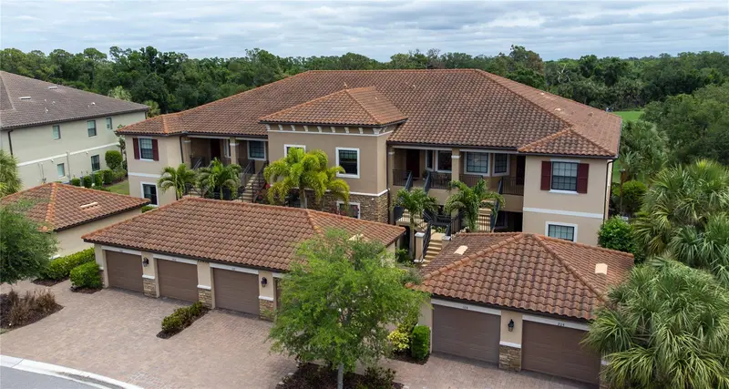 13810 MESSINA LOOP #203, BRADENTON