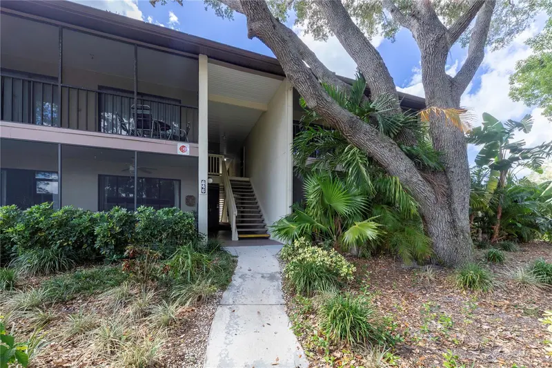 646 BIRD BAY DRIVE #207, VENICE