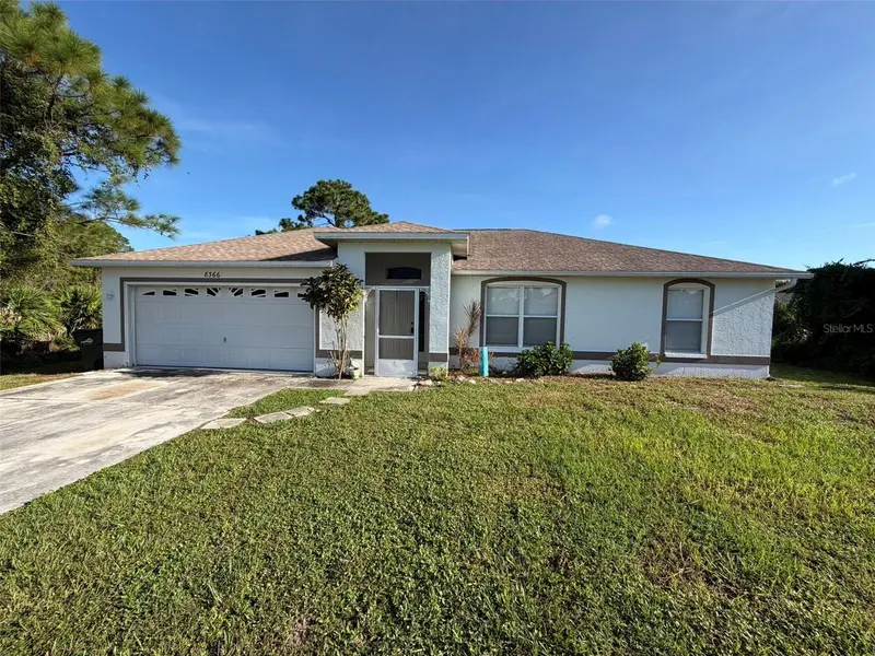 8366 GLOVER AVE, NORTH PORT