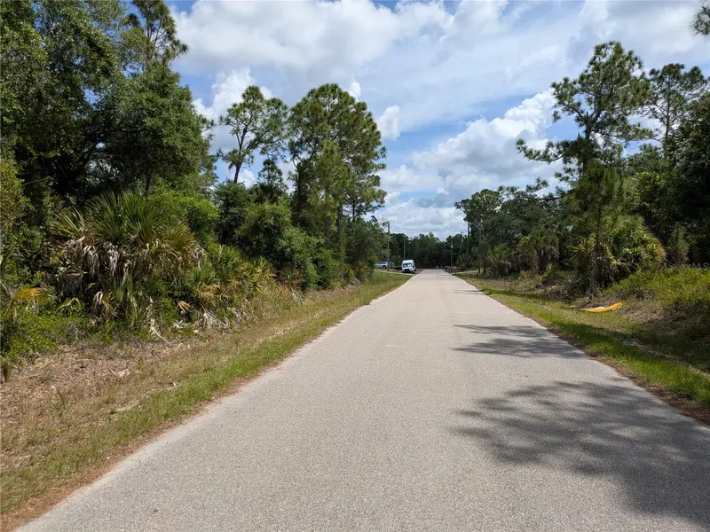 DELIGHT AVENUE, NORTH PORT, photo 5 of 10