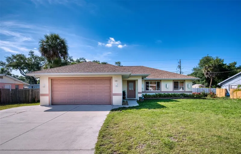 541 FALKLAND ROAD, VENICE