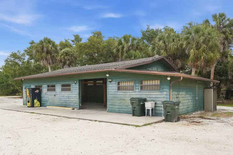 RANCH ROAD, NOKOMIS, photo 5 of 59
