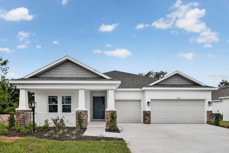 6913 PRAIRIE OAK WAY, NOKOMIS