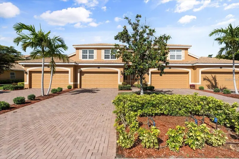 416 WINDING BROOK LANE #102, BRADENTON