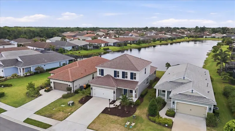 12708 AQUAMARINE AVENUE, BRADENTON