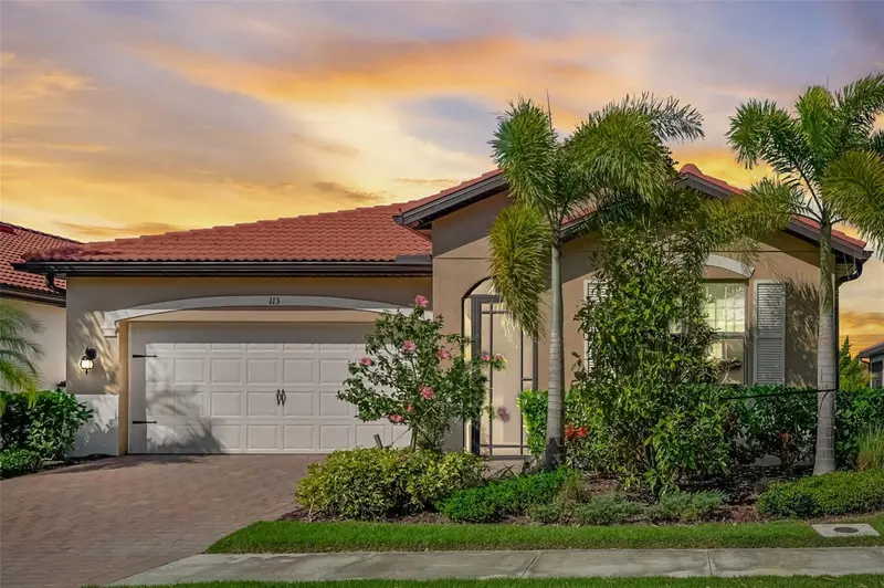 113 VINADIO BOULEVARD, NOKOMIS