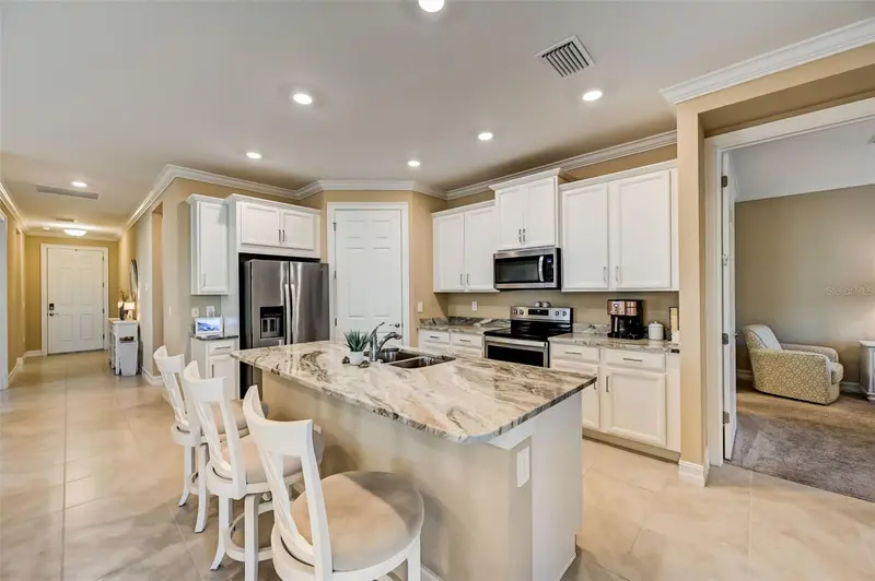 113 VINADIO BOULEVARD, NOKOMIS, photo 4 of 37