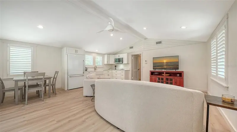 Thumbnail 40