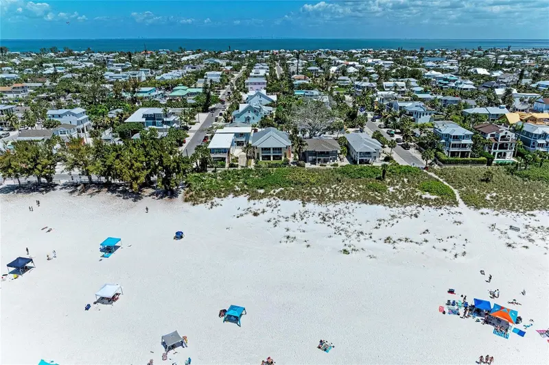 101 PALM AVENUE #1, ANNA MARIA