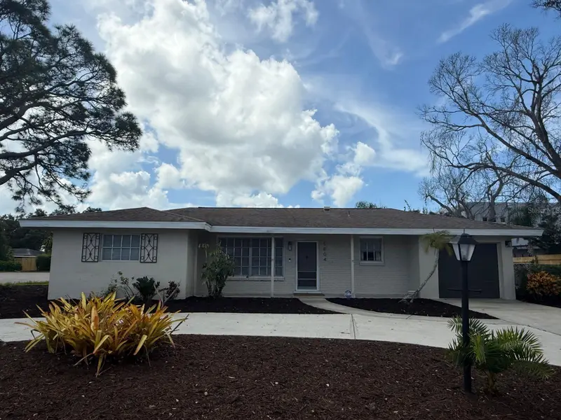 5004 MEDALIST ROAD, SARASOTA