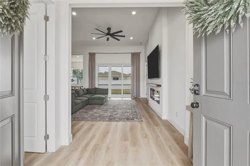4143 UNION LANE, NORTH PORT, photo 4 of 40