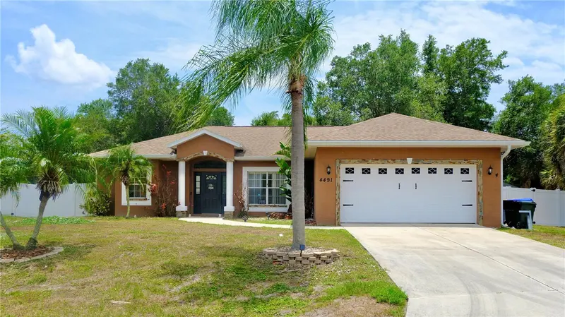 4491 CUTHBERT AVENUE, NORTH PORT