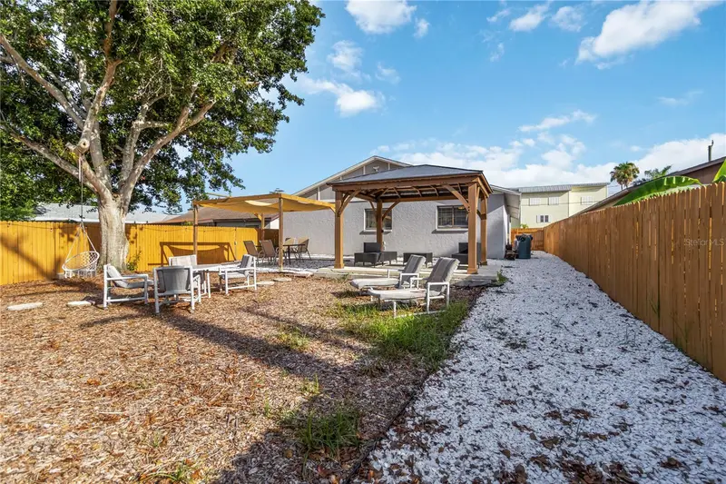 Thumbnail 23