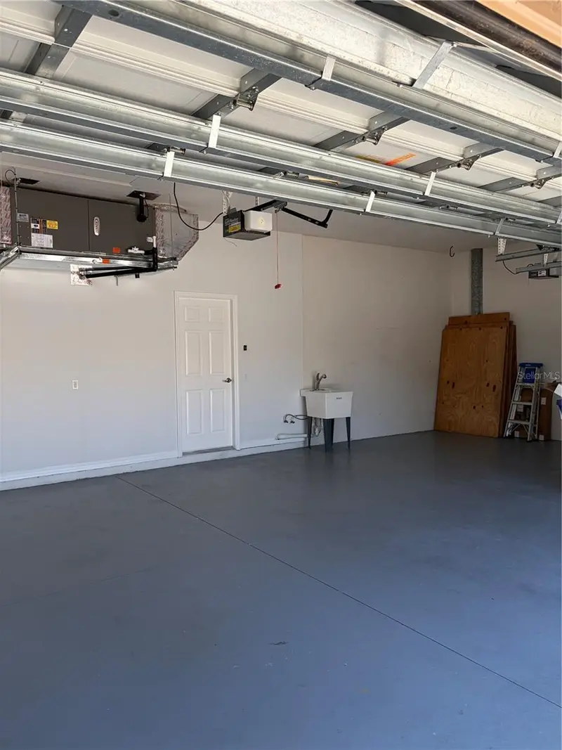 Thumbnail 19