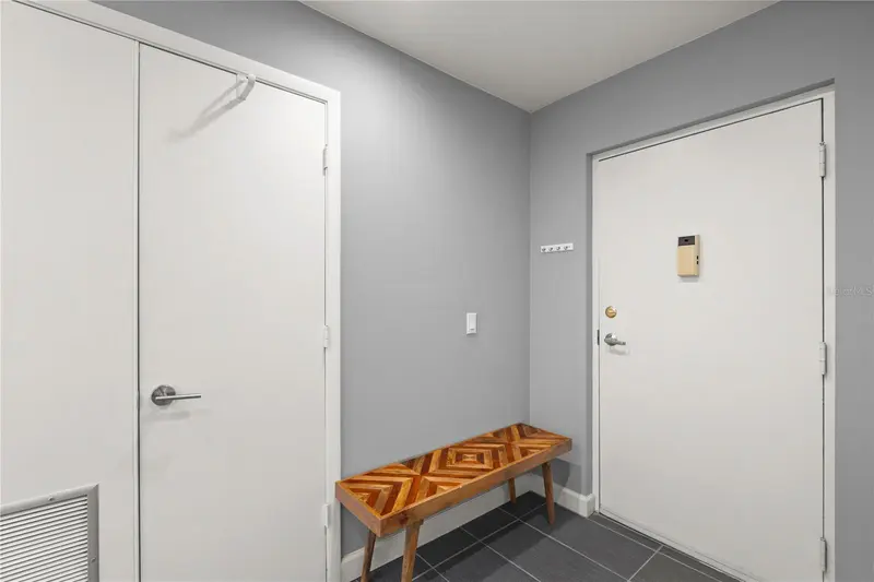 Thumbnail 18