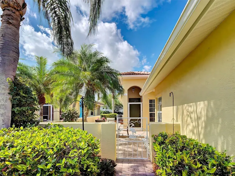 249 VISTA DEL LAGO WAY, VENICE, photo 4 of 52