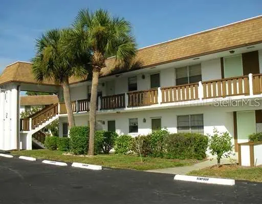 2 QUAILS RUN BOULEVARD #2104, ENGLEWOOD