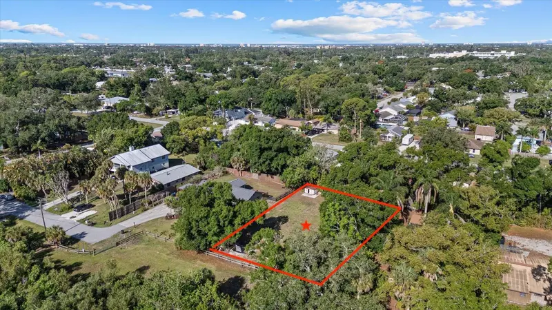 Lot 8 & 9 NUTMEG AVENUE, SARASOTA