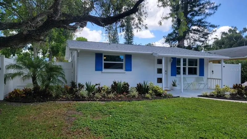 3440 CHAPEL DRIVE, SARASOTA, photo 2 of 23