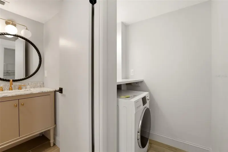 Thumbnail 19
