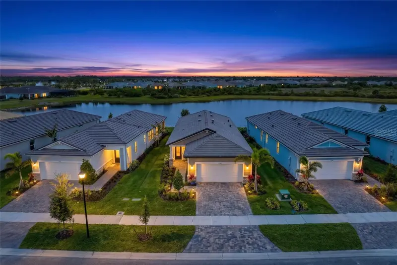 11566 BOUNDLESS TERRACE, VENICE