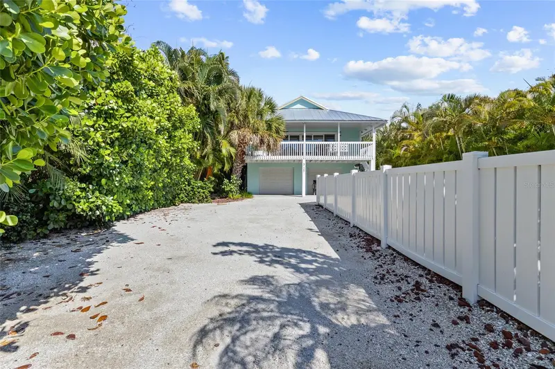 315 SPRING AVENUE, ANNA MARIA