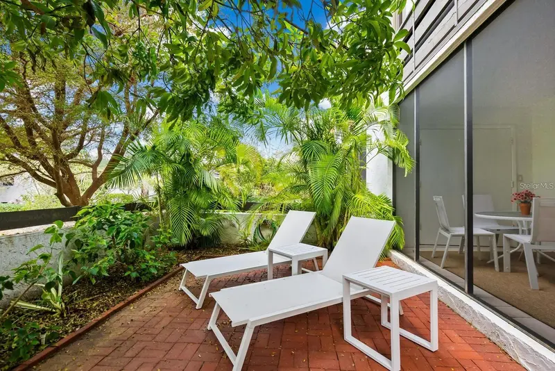 Thumbnail 23