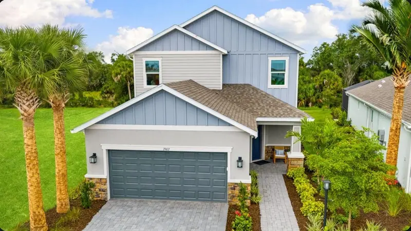 7907 INTERSTELLAR AVENUE, SARASOTA