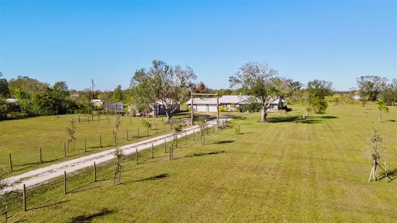 2222 MCCLELLAND DRIVE, ARCADIA