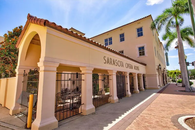 Thumbnail 85