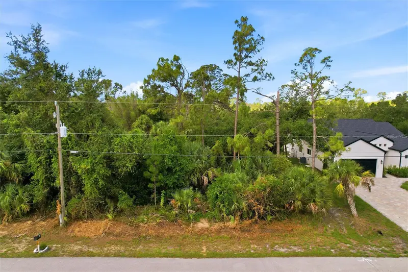 OREGON LANE, NORTH PORT