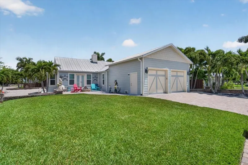 216 SUNRISE DRIVE, NOKOMIS