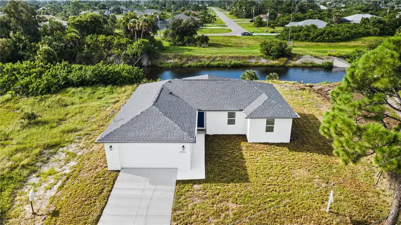 12025 CLARENDON AVENUE, PORT CHARLOTTE, photo 5 of 35