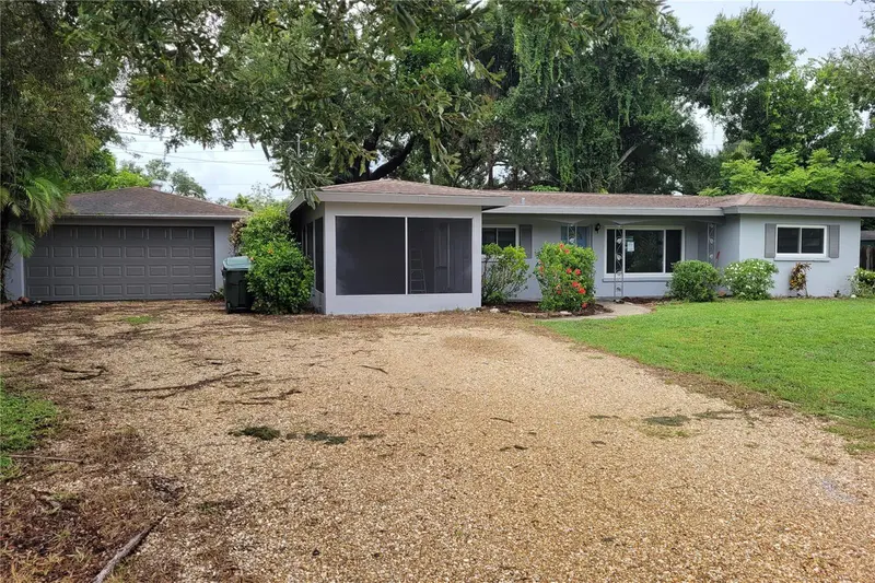 2928 BETTY DRIVE, SARASOTA, photo 3 of 36