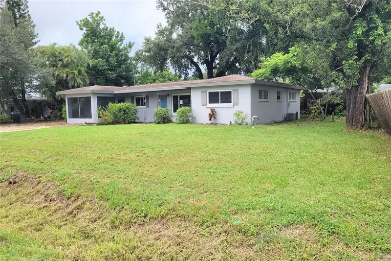 2928 BETTY DRIVE, SARASOTA, photo 4 of 36