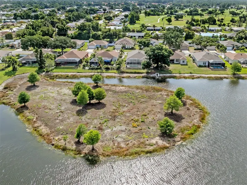 4322 MANFIELD DRIVE, VENICE